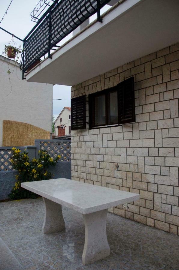 Aurora Apartment *