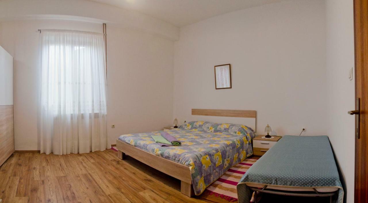 Apartment Aurora